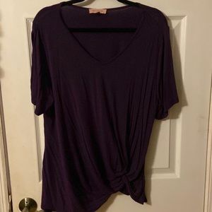 East Adeline size 2X dark purple blouse. Split sleeve, knot feature on left.